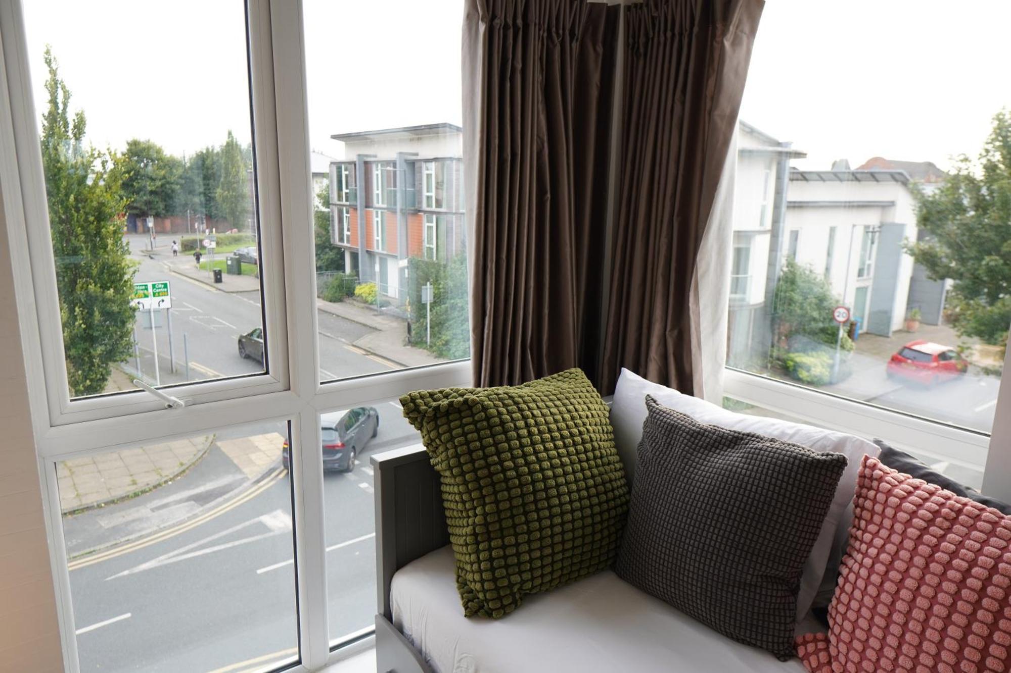Luxury Rooms - Pick A Room - Free Parking & Kitchen Access, Near Etihad Stadium, The Coop Live & Piccadilly Station, 曼彻斯特 外观 照片